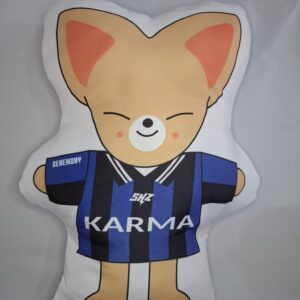 Almofada SKZOO Foxi.Ny - Versão Karma